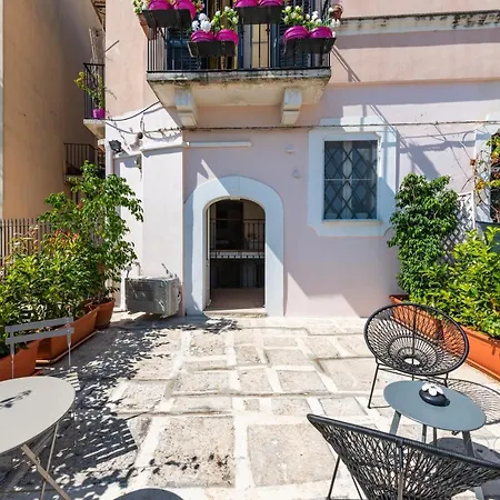 Mercantile - Vecchia Apartment Bari